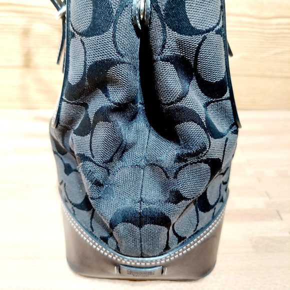 Coach Purse - Picture 6 of 9